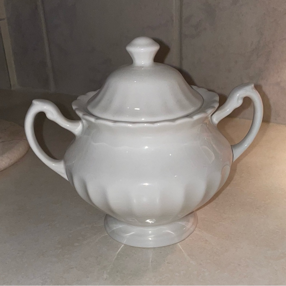J&G Meakin Vintage White Classic Sugar Bowl (PLEASE READ DESCRIPTION)